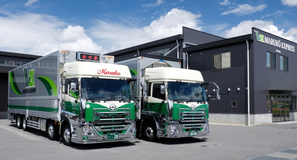 会社とトラック